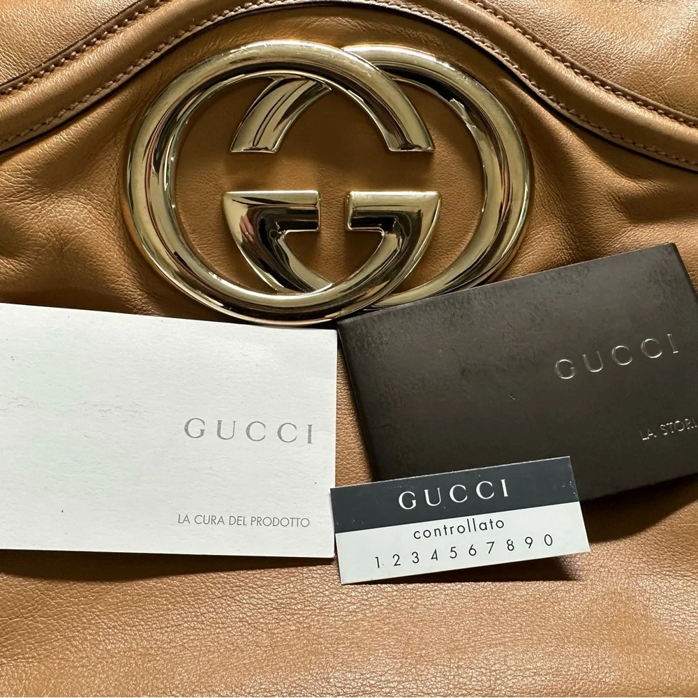 Gucci Tan Leather Hobo - Picture 11 of 12